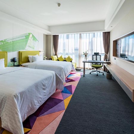 Отель Hampton By Hilton Guangzhou Huadu Экстерьер фото