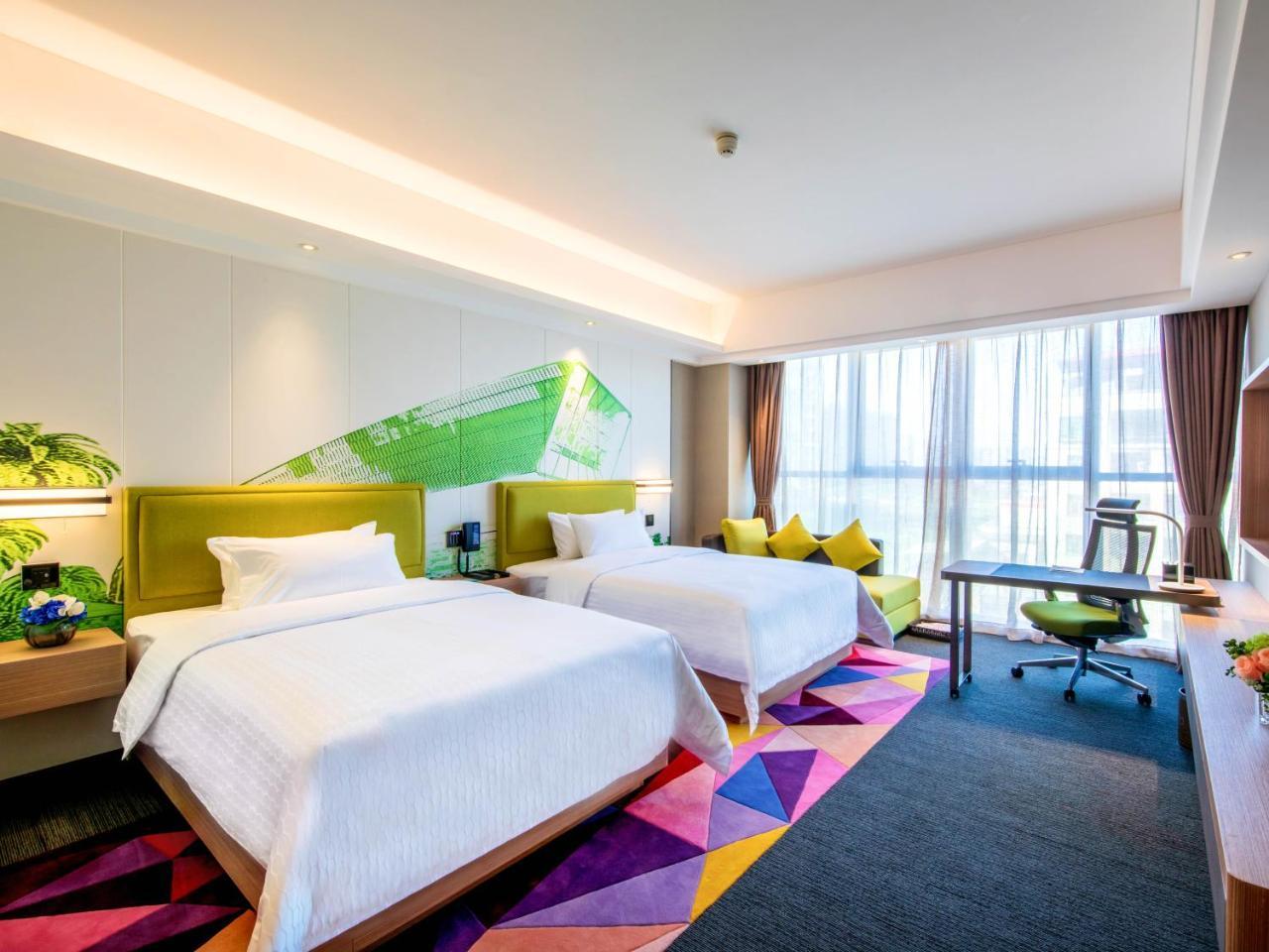 Отель Hampton By Hilton Guangzhou Huadu Экстерьер фото